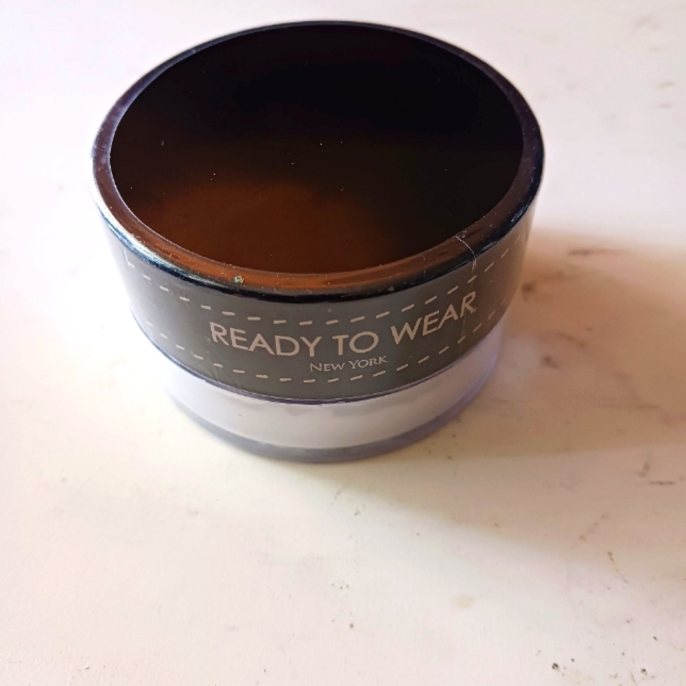 Ready To Wear Invisible setting Powder New
